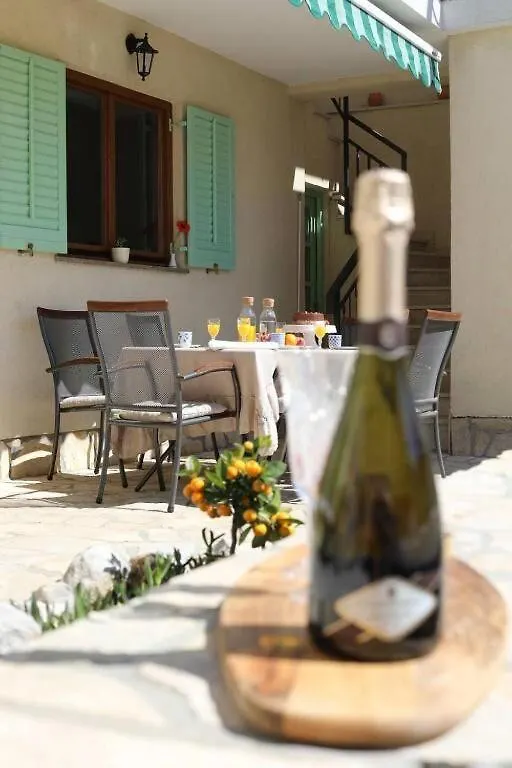 Villa House Ivona Crikvenica 0*,